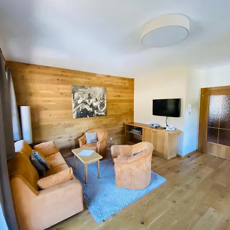 奥斯瓦德克公寓 * 巴德小基希海姆